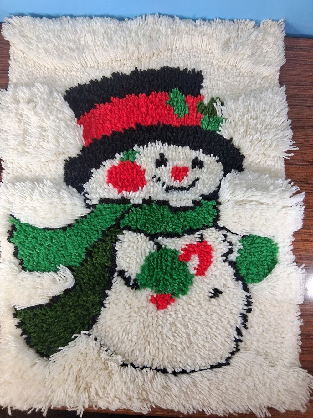 Vintage Snowman Latch Hook Winter Fuzzy Wall Hanger Christmas Fun GrandmaCore